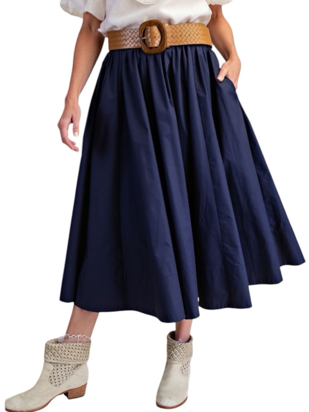 426:  EASEL NWT SKIRT DARK NAVY (H32)